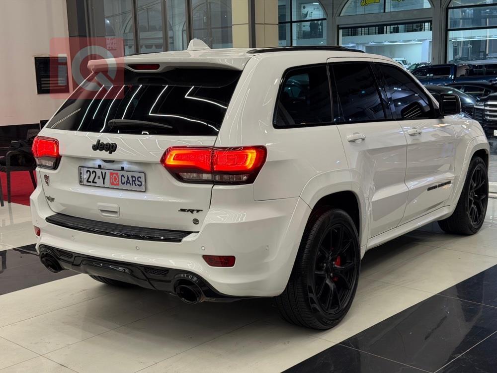 جيب جراند شيروكي